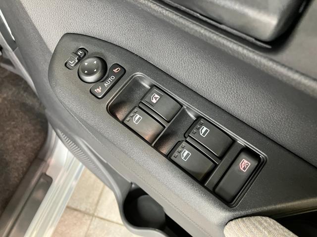 ムーヴL 6.8型ディスプレイオーディオ キーレス 届出済未使用車衝突被害軽減ブレーキ コーナーセンサー 6.8型ディスプレイオーディオ Bluetooth USB バックカメラ 両側スライドドア LED キーレス 電動格納式ミラー オートライト エコアイドル(滋賀県)の中古車