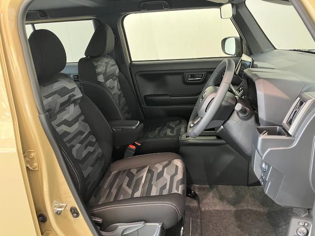 タフトＧダーククロムベンチャー　９型ＤＡ　Ｂカメラ　届出済未使用車衝突被害軽減ブレーキ　コーナーセンサー　９型ディスプレイオーディオ　フルセグ　Ｂｌｕｅｔｏｏｔｈ　ＵＳＢ　バックカメラ　前席シートヒーター　ＬＥＤ　オートライト　レーダークルーズ　オートエアコン（滋賀県）の中古車