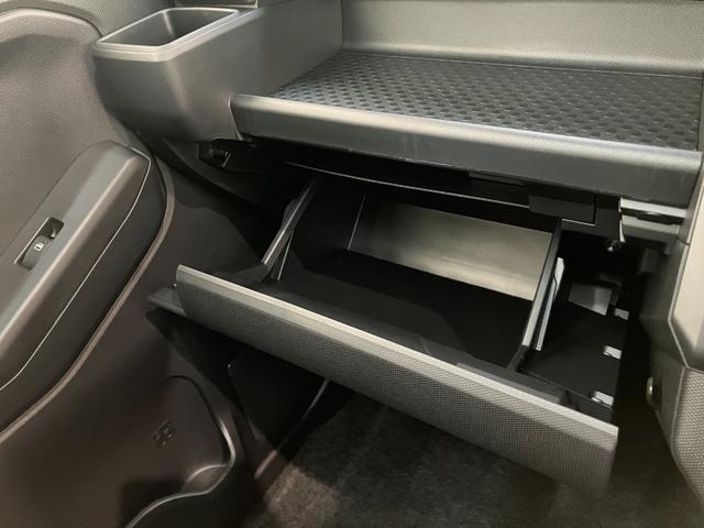 タフトＧダーククロムベンチャー　９型ＤＡ　Ｂカメラ　届出済未使用車衝突被害軽減ブレーキ　コーナーセンサー　９型ディスプレイオーディオ　フルセグ　Ｂｌｕｅｔｏｏｔｈ　ＵＳＢ　バックカメラ　前席シートヒーター　ＬＥＤ　オートライト　レーダークルーズ　オートエアコン（滋賀県）の中古車