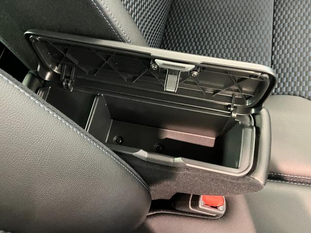 タントカスタムＸリミテッド　１０型フルセグナビ　届出済未使用車衝突被害軽減ブレーキ　コーナーセンサー　１０型フルセグナビ　Ｂｌｕｅｔｏｏｔｈ　ＤＶＤ再生　バックカメラ　前後ドラレコ　ＥＴＣ　両側電動スライドドア　前席シートヒーター　ＬＥＤ　レーダークルーズ（滋賀県）の中古車