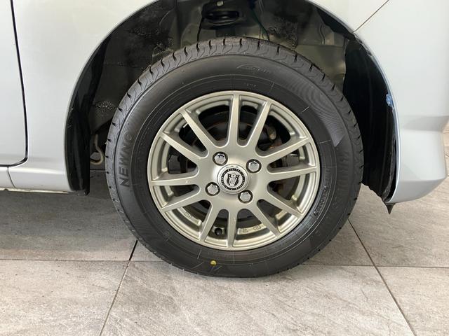 ミライースＬ　ＳＡ３　４ＷＤ　ＣＤステレオ　ＥＴＣ　コーナセンサー衝突被害軽減ブレーキ　コーナーセンサー　ＣＤステレオ　ＥＴＣ　マニュアルレベリング　マニュアルエアコン　キーレスエントリー　エコアイドル　Aftermarketアルミ　フルタイム４ＷＤ　タイヤ４本新品交換済み（滋賀県）の中古車