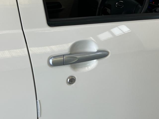 ミライースX リミテッドSA CDステレオ 前後ドラレコ 車検整備付衝突被害軽減ブレーキ CDステレオ 前後ドラレコ マニュアルレベリング マニュアルエアコン 電動格納式ミラー キーレスエントリー エコアイドル タイヤ4本新品交換済み(滋賀県)の中古車