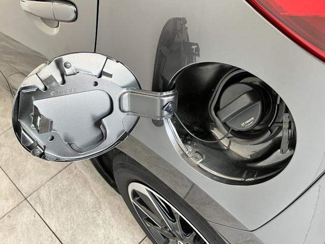 MAZDA215スポルト ディスプレイオーディオ パノラマ 車検整備付衝突被害軽減ブレーキ コーナセンサー ディスプレイオーディオ フルセグ Bluetooth USB パノラマカメラ 前後ドラレコ ETC レーダークルーズ LED オートライト オートエアコン(滋賀県)の中古車