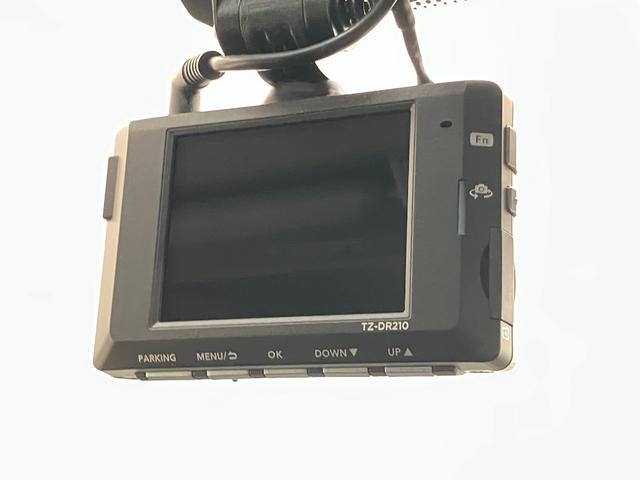 アクアSスタイルブラック スマートキー LED 前後ドラレコトヨタセーフティセンス CDステレオ 前後ドラレコ ETC シートヒーター LEDヘッドライト 電動格納式ミラー オートライト オートエアコン スマートキー 社外アルミ ハイブリッド(滋賀県)の中古車