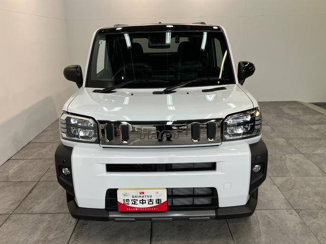 タフトＧダーククロムベンチャー　１０型フルセグナビ　届出済未使用車衝突被害軽減ブレーキ　コーナーセンサー　１０型フルセグナビ　ＤＶＤ再生　Ｂｌｕｅｔｏｏｔｈ　ＵＳＢ　バックカメラ　前後ドラレコ　前席シートヒーター　ＬＥＤ　オートライト　レーダークルーズ　エコアイドル（滋賀県）の中古車