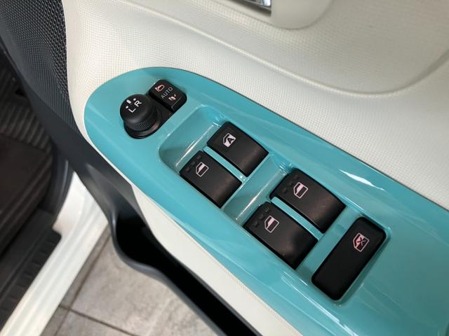ムーヴキャンバスＧメイクアップ　ＳＡ３　８型フルセグナビ　パノラマカメラ衝突被害軽減ブレーキ　８型フルセグナビ　Ｂｌｕｅｔｏｏｔｈ　ＵＳＢ　ＤＶＤ再生　パノラマカメラ　ドラレコ　ＥＴＣ　両側電動スライドドア　シートヒーター　ＬＥＤ　オートライト　オートエアコン　４ＷＤ（滋賀県）の中古車