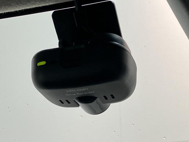 ムーヴキャンバスＧメイクアップ　ＳＡ３　８型フルセグナビ　パノラマカメラ衝突被害軽減ブレーキ　８型フルセグナビ　Ｂｌｕｅｔｏｏｔｈ　ＵＳＢ　ＤＶＤ再生　パノラマカメラ　ドラレコ　ＥＴＣ　両側電動スライドドア　シートヒーター　ＬＥＤ　オートライト　オートエアコン　４ＷＤ（滋賀県）の中古車