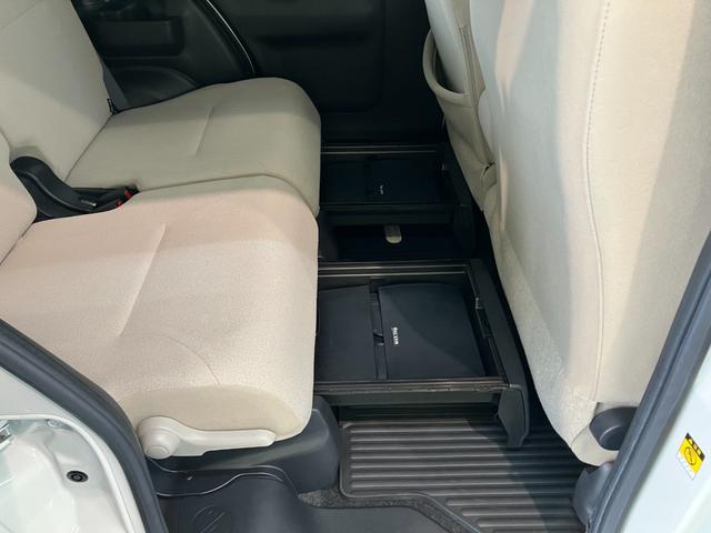 ムーヴキャンバスＧメイクアップ　ＳＡ３　８型フルセグナビ　パノラマカメラ衝突被害軽減ブレーキ　８型フルセグナビ　Ｂｌｕｅｔｏｏｔｈ　ＵＳＢ　ＤＶＤ再生　パノラマカメラ　ドラレコ　ＥＴＣ　両側電動スライドドア　シートヒーター　ＬＥＤ　オートライト　オートエアコン　４ＷＤ（滋賀県）の中古車