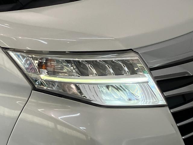 ルーミーカスタムＧ　Ｓ　９型フルセグナビ　バックカメラ　前後ドラレコ衝突被害軽減ブレーキ　９型フルセグナビ　Ｂｌｕｅｔｏｏｔｈ　ＤＶＤ再生　バックカメラ　ドラレコ　ＥＴＣ　両側電動スライドドア　ＬＥＤ　オートエアコン　クルーズコントロール　スマートキー　エコアイドル（滋賀県）の中古車