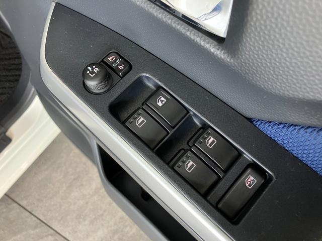 ルーミーカスタムＧ　Ｓ　９型フルセグナビ　バックカメラ　前後ドラレコ衝突被害軽減ブレーキ　９型フルセグナビ　Ｂｌｕｅｔｏｏｔｈ　ＤＶＤ再生　バックカメラ　ドラレコ　ＥＴＣ　両側電動スライドドア　ＬＥＤ　オートエアコン　クルーズコントロール　スマートキー　エコアイドル（滋賀県）の中古車