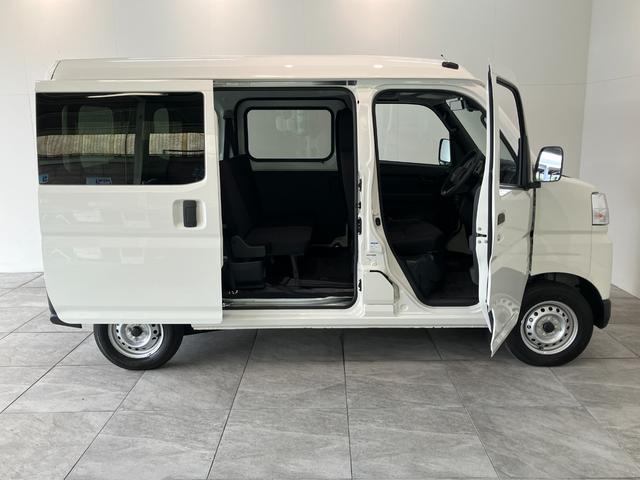 ハイゼットカーゴDX 4WD ドラレコ ETC キーレス 両側スライドドア衝突被害軽減ブレーキ スマアシ パートタイム4WD コーナーセンサー 前席パワーウインドウ AM/FMステレオ ドラレコ ETC 両側スライドドア オートライト マニュアルレベリング エコアイドル(滋賀県)の中古車