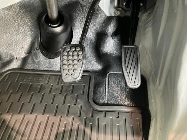 ハイゼットカーゴDX 4WD ドラレコ ETC キーレス 両側スライドドア衝突被害軽減ブレーキ スマアシ パートタイム4WD コーナーセンサー 前席パワーウインドウ AM/FMステレオ ドラレコ ETC 両側スライドドア オートライト マニュアルレベリング エコアイドル(滋賀県)の中古車