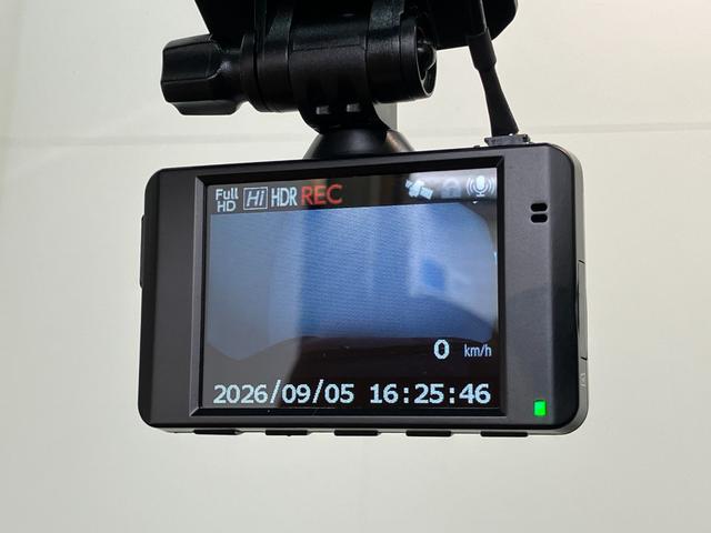 コペンセロ フルセグナビ バックカメラ ドラレコ 車検整備付電動オープンルーフ フルセグナビ DVD再生 Bluetooth USB バックカメラ ドライブレコーダー シートヒーター LEDヘッドライト オートライト スマートキー オートエアコン エコアイドル(滋賀県)の中古車
