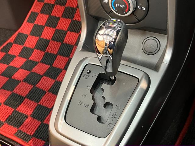 コペンセロ フルセグナビ バックカメラ ドラレコ 車検整備付電動オープンルーフ フルセグナビ DVD再生 Bluetooth USB バックカメラ ドライブレコーダー シートヒーター LEDヘッドライト オートライト スマートキー オートエアコン エコアイドル(滋賀県)の中古車