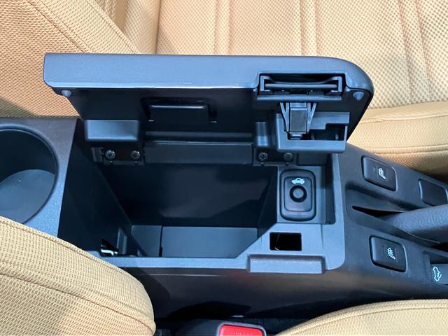 コペンセロ フルセグナビ バックカメラ ドラレコ 車検整備付電動オープンルーフ フルセグナビ DVD再生 Bluetooth USB バックカメラ ドライブレコーダー シートヒーター LEDヘッドライト オートライト スマートキー オートエアコン エコアイドル(滋賀県)の中古車