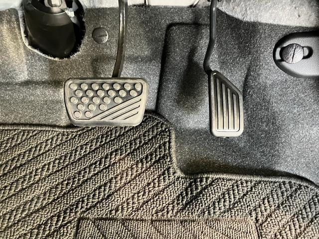 トールカスタムＧ　９型ディスプレイオーディオ　フルセグ　Ｂカメラ衝突被害軽減ブレーキ　コーナーセンサー　９型ディスプレイオーディオ　フルセグ　Ｂｌｕｅｔｏｏｔｈ　ＵＳＢ　バックカメラ　両側電動スライドドア　ＬＥＤ　レーダークルーズ　スマートキー　エコアイドル（滋賀県）の中古車