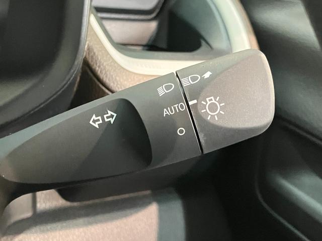 ムーヴX 9型ディスプレイオーディオ バックカメラ 届出済未使用車衝突被害軽減ブレーキ コーナーセンサー 9型ディスプレイオーディオ フルセグ Bluetooth USB バックカメラ 左側電動スライドドア LED ワイヤレス充電器 スマートキー 前席シートヒーター(滋賀県)の中古車