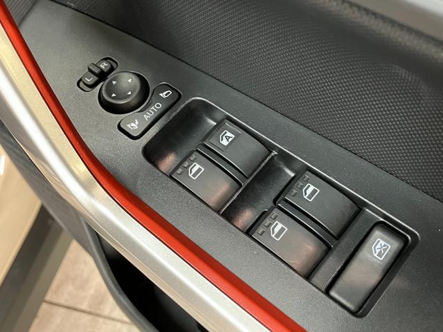 ロッキーX 4WD ターボ フルセグナビ バックカメラ 前後ドラレコ衝突被害軽減ブレーキ コーナーセンサー フルセグナビ DVD再生 Bluetooth USB バックカメラ 前後ドラレコ ETC 前席シートヒーター LED オートライト オートエアコン 4WD(滋賀県)の中古車