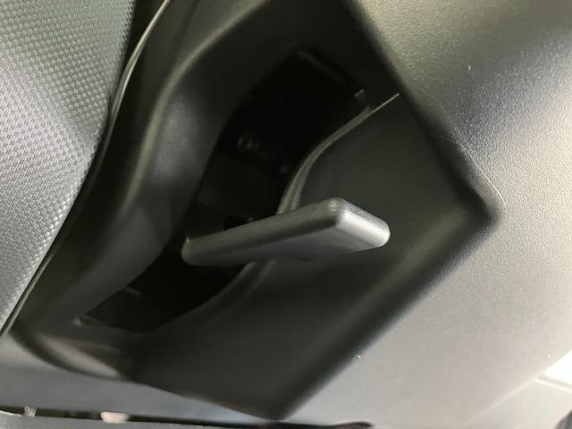 ロッキープレミアムＧ　フルセグナビ　バックカメラ　レーダークルーズ衝突被害軽減ブレーキ　コーナーセンサー　フルセグナビ　ＤＶＤ再生　Ｂｌｕｅｔｏｏｔｈ　ＵＳＢ　バックカメラ　前席シートヒーター　電動パーキングブレーキ　ＬＥＤ　レーダークルーズ　エコアイドル（滋賀県）の中古車