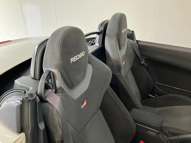 コペンGRスポーツ 5MT ディスプレイオーディオ 車検整備付GR専用サスペンション D・A Bluetooth USB バックカメラ ETC2.0 MOMO製ハンドル レカロシート BBS製アルミ シートヒーター LED オートエアコン スマートキー 5速MT(滋賀県)の中古車