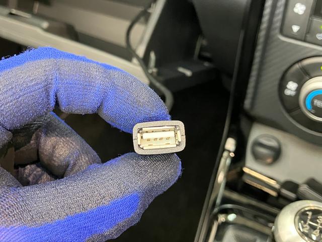 コペンGRスポーツ 5MT ディスプレイオーディオ 車検整備付GR専用サスペンション D・A Bluetooth USB バックカメラ ETC2.0 MOMO製ハンドル レカロシート BBS製アルミ シートヒーター LED オートエアコン スマートキー 5速MT(滋賀県)の中古車
