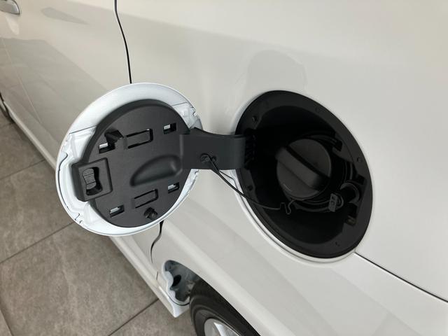 ムーヴＧ　９型ディスプレイオーディオ　Ｂカメラ　届出済未使用車衝突被害軽減ブレーキ　コーナーセンサー　９型ディスプレイオーディオ　Ｂｌｕｅｔｏｏｔｈ　ＵＳＢ　バックカメラ　左側電動スライドドア　ＬＥＤ　オートエアコン　前席シートヒーター　ワイヤレス充電器（滋賀県）の中古車