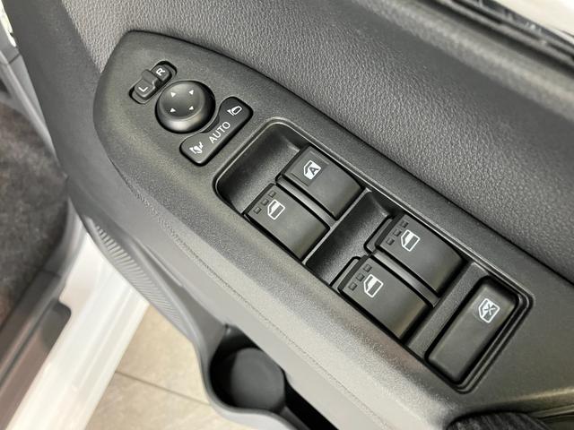 ムーヴＧ　９型ディスプレイオーディオ　Ｂカメラ　届出済未使用車衝突被害軽減ブレーキ　コーナーセンサー　９型ディスプレイオーディオ　Ｂｌｕｅｔｏｏｔｈ　ＵＳＢ　バックカメラ　左側電動スライドドア　ＬＥＤ　オートエアコン　前席シートヒーター　ワイヤレス充電器（滋賀県）の中古車
