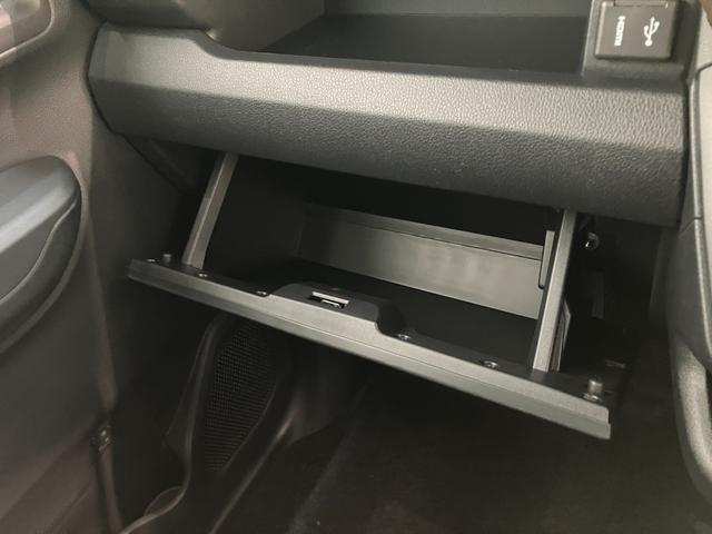 ムーヴＧ　９型ディスプレイオーディオ　Ｂカメラ　届出済未使用車衝突被害軽減ブレーキ　コーナーセンサー　９型ディスプレイオーディオ　Ｂｌｕｅｔｏｏｔｈ　ＵＳＢ　バックカメラ　左側電動スライドドア　ＬＥＤ　オートエアコン　前席シートヒーター　ワイヤレス充電器（滋賀県）の中古車