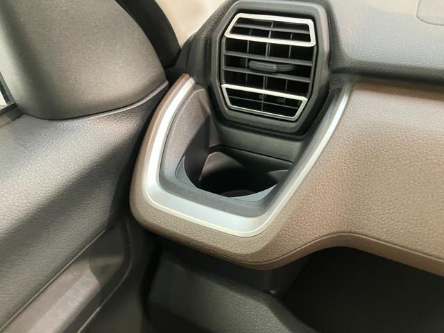 ムーヴＧ　９型ディスプレイオーディオ　Ｂカメラ　届出済未使用車衝突被害軽減ブレーキ　コーナーセンサー　９型ディスプレイオーディオ　Ｂｌｕｅｔｏｏｔｈ　ＵＳＢ　バックカメラ　左側電動スライドドア　ＬＥＤ　オートエアコン　前席シートヒーター　ワイヤレス充電器（滋賀県）の中古車