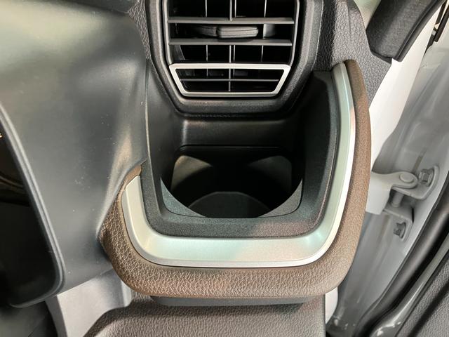 ムーヴＧ　９型ディスプレイオーディオ　Ｂカメラ　届出済未使用車衝突被害軽減ブレーキ　コーナーセンサー　９型ディスプレイオーディオ　Ｂｌｕｅｔｏｏｔｈ　ＵＳＢ　バックカメラ　左側電動スライドドア　ＬＥＤ　オートエアコン　前席シートヒーター　ワイヤレス充電器（滋賀県）の中古車