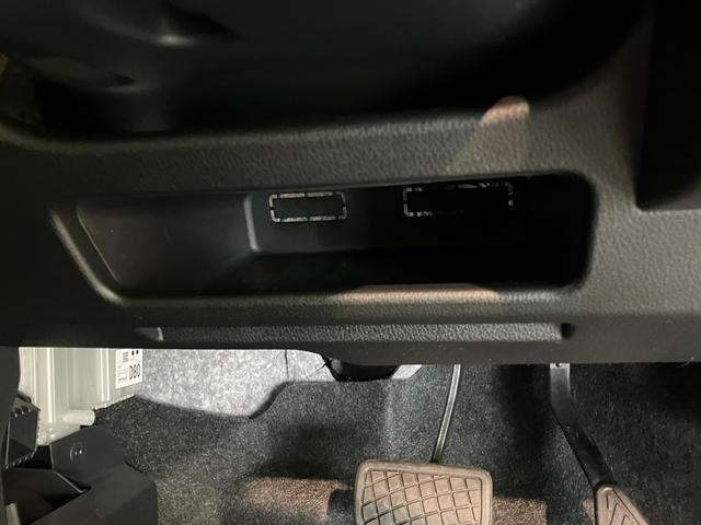 ムーヴキャンバスストライプスG 9型DA 駐車支援システム 届出済未使用車衝突被害軽減ブレーキ コーナーセンサー 9型ディスプレイオーディオ フルセグ Bluetooth USB Pカメラ 両側電動スライドドア 前席シートヒーター LED ワイヤレス充電器 駐車支援システム(滋賀県)の中古車