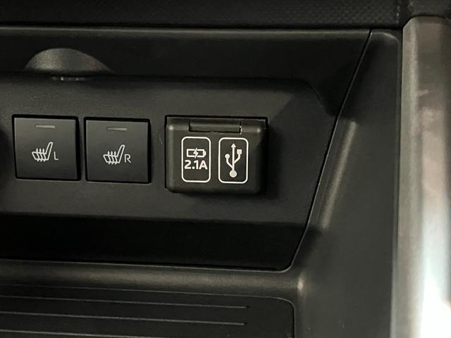 ロッキーG 9型フルセグナビ パノラマカメラ 前後ドラレコ クルコン衝突被害軽減ブレーキ コーナーセンサー 9型フルセグナビ DVD再生 Bluetooth USB パノラマカメラ 前後ドラレコ ETC 前席シートヒーター LED レーダークルーズ スマートキー(滋賀県)の中古車