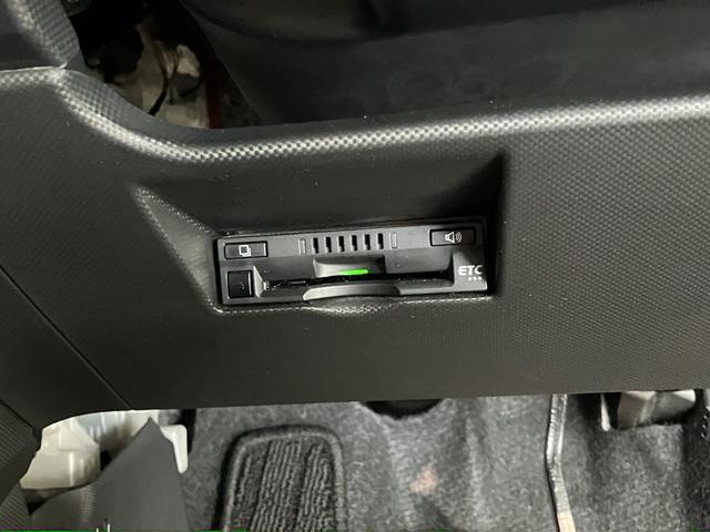 ロッキーG 9型フルセグナビ パノラマカメラ 前後ドラレコ クルコン衝突被害軽減ブレーキ コーナーセンサー 9型フルセグナビ DVD再生 Bluetooth USB パノラマカメラ 前後ドラレコ ETC 前席シートヒーター LED レーダークルーズ スマートキー(滋賀県)の中古車