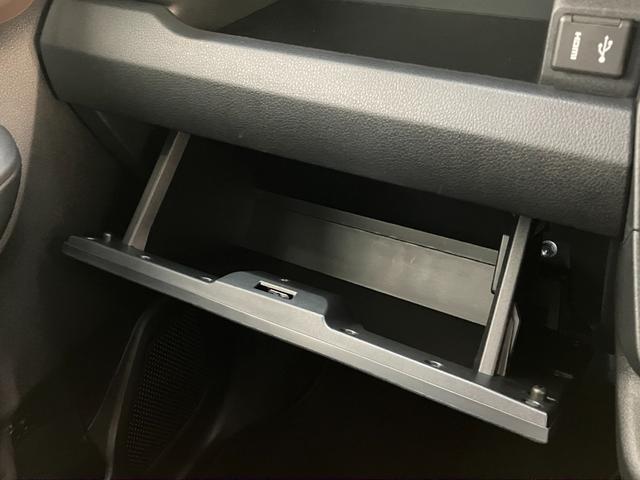 ムーヴＲＳ　ターボ　９型ディスプレイオーディオ　フルセグ　Ｂカメラ衝突被害軽減ブレーキ　コーナーセンサー　９型ディスプレイオーディオ　フルセグ　Ｂｌｕｅｔｏｏｔｈ　ＵＳＢ　バックカメラ　前後ドラレコ　両側電動スライド　ＬＥＤ　レーダークルーズ　ノーブルシックスタイル（滋賀県）の中古車