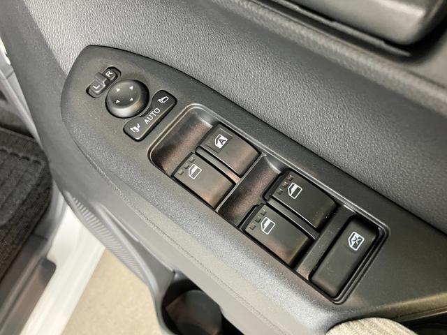 ムーヴX 9型ディスプレイオーディオ フルセグ バックカメラ衝突被害軽減ブレーキ コーナーセンサー 9型ディスプレイオーディオ フルセグ Bluetooth USB バックカメラ 左側電動スライドドア LED ワイヤレス充電器 スマートキー エコアイドル(滋賀県)の中古車