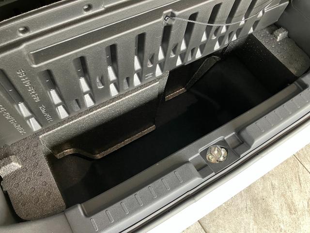 ムーヴX 9型ディスプレイオーディオ フルセグ バックカメラ衝突被害軽減ブレーキ コーナーセンサー 9型ディスプレイオーディオ フルセグ Bluetooth USB バックカメラ 左側電動スライドドア LED ワイヤレス充電器 スマートキー エコアイドル(滋賀県)の中古車