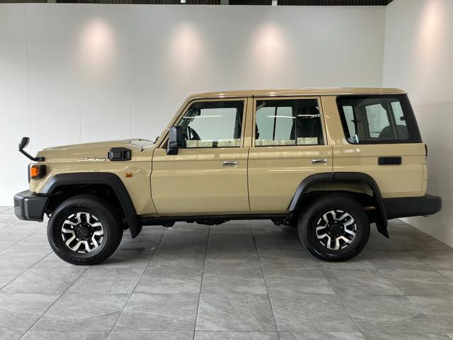 ランドクルーザー70AX 4WD ディーゼルターボ クルコン LED 車検整備付トヨタセーフティセンス ディスプレイオーディオ Bluetooth USB バックカメラ ETC LED クルーズコントロール デフロック パートタイム4WD ディーゼルターボ 寒冷地仕様車(滋賀県)の中古車