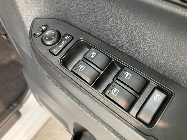 タントカスタムRSリミテッド ターボ 9型DA 届出済未使用車衝突被害軽減ブレーキ コーナーセンサー 9型ディスプレイオーディオ Bluetooth USB パノラマカメラ 駐車支援システム 両側電動スライドドア 前席シートヒーター LED レーダークルーズ(滋賀県)の中古車