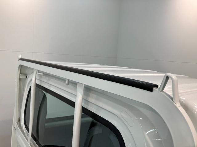 ハイゼットトラックスタンダードSA3t 4WD 5MT ETC 車検整備付衝突被害軽減ブレーキ リアコーナーセンサー AM/FMラジオ ドラレコ ETC マニュアルレベリング LED パートタイム4WD 5速マニュアルミッション車 荷台マット ゲートプロテクター(滋賀県)の中古車