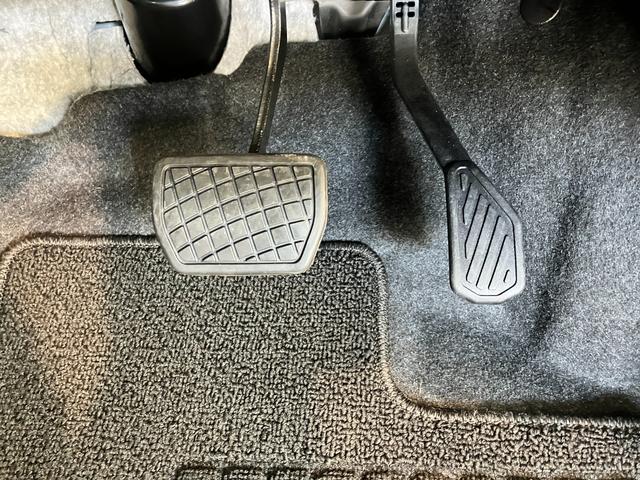 ムーヴキャンバスストライプスＧ　１０型フルセグナビ　バックカメラ　ドラレコ衝突被害軽減ブレーキ　コーナセンサー　１０型フルセグナビ　Ｂｌｕｅｔｏｏｔｈ　ＵＳＢ　バックカメラ　前後ドラレコ　両側電動スライドドア　ＬＥＤ　オートライト　オートエアコン　前席シートヒーター（滋賀県）の中古車