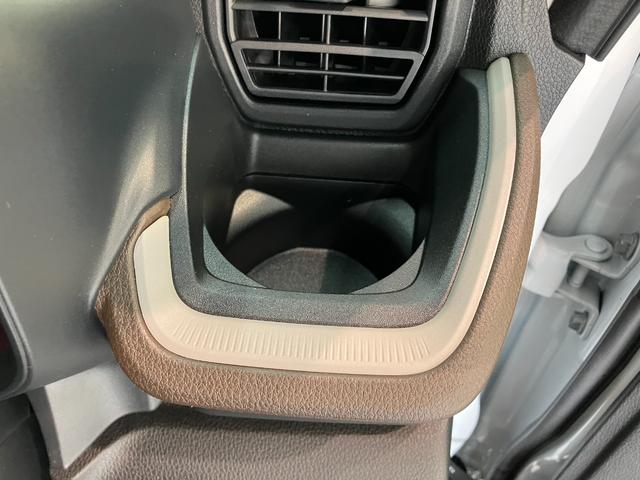 ムーヴＸ　９型ＤＡ　Ｂカメラ　シートヒーター　届出済未使用車衝突被害軽減ブレーキ　コーナーセンサー　９型ディスプレイオーディオ　フルセグ　Ｂｌｕｅｔｏｏｔｈ　ＵＳＢ　バックカメラ　左側電動スライドドア　ＬＥＤ　ワイヤレス充電器　前席シートヒーター　スマートキー（滋賀県）の中古車