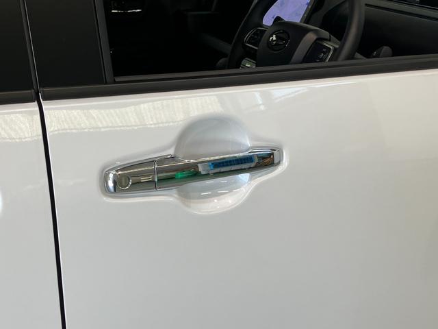 タントカスタムＸリミテッド　１０型ナビ　Ｐカメラ　届出済未使用車衝突被害軽減ブレーキ　コーナーセンサー　１０型フルセグナビ　Ｂｌｕｅｔｏｏｔｈ　ＤＶＤ再生　ＵＳＢ　パノラマカメラ　前後ドラレコ　両側電動スライドドア　前席シートヒーター　ＬＥＤ　レーダークルーズ（滋賀県）の中古車