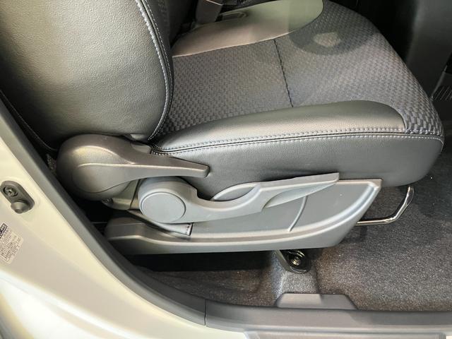 タントカスタムＸリミテッド　１０型ナビ　Ｐカメラ　届出済未使用車衝突被害軽減ブレーキ　コーナーセンサー　１０型フルセグナビ　Ｂｌｕｅｔｏｏｔｈ　ＤＶＤ再生　ＵＳＢ　パノラマカメラ　前後ドラレコ　両側電動スライドドア　前席シートヒーター　ＬＥＤ　レーダークルーズ（滋賀県）の中古車