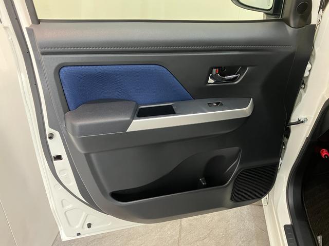 トールカスタムGリミテッドSA3 9型ナビ Pカメラ ドラレコ衝突被害軽減ブレーキ コーナーセンサー 9型フルセグナビ Bluetooth DVD再生 パノラマカメラ ドラレコ 両側電動スライドドア LED クルーズコントロール 前席シートヒーター スマートキー(滋賀県)の中古車