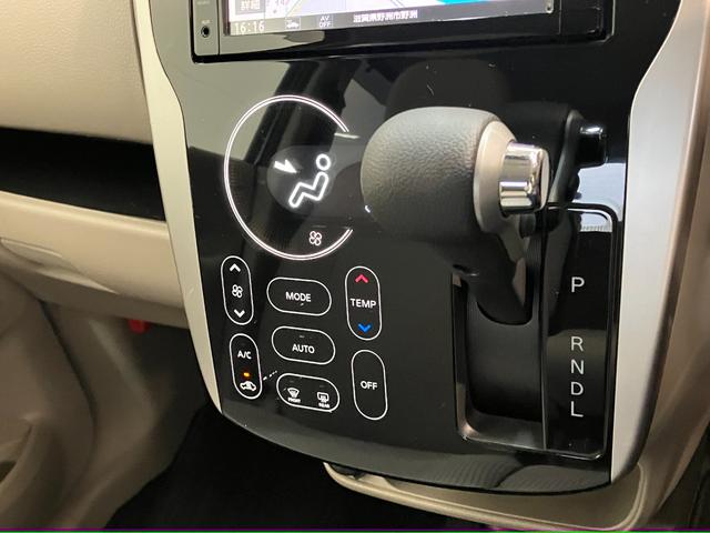 デイズＸ　フルセグナビ　パノラマカメラ　ドラレコ　車検整備付衝突被害軽減ブレーキ　フルセグナビ　ＤＶＤ再生　Ｂｌｕｅｔｏｏｔｈ　ＵＳＢ　パノラマカメラ　ドラレコ　ＥＴＣ　ＴＶコントロール　オートエアコン　マニュアルレベリング　スマートキー　エコアイドル（滋賀県）の中古車