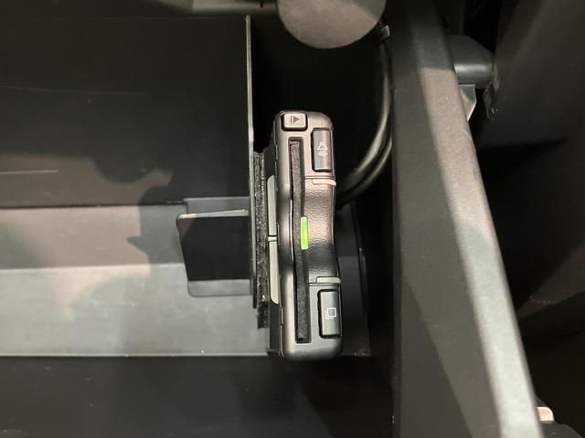 コペン２０ｔｈアニバーサリーエディション　フルセグナビ　ＢＢＳフルセグナビ　ＤＶＤ再生　Ｂｌｕｅｔｏｏｔｈ　ＵＳＢ　ＥＴＣ車載器　パドルシフト　ＭＯＭＯ製ハンドル　ＢＢＳ製アルミホイール　シートヒーター　ＬＥＤ　オートライト　オートエアコン　スマートキー（滋賀県）の中古車
