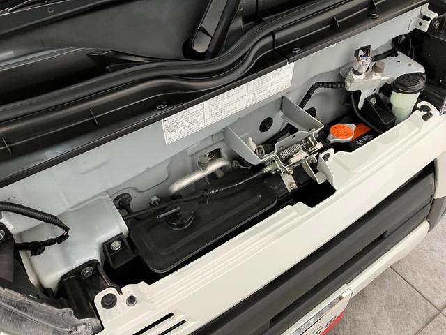 ハイゼットカーゴデラックスSA3 LED キーレス 2WD AT車 前席PW衝突被害軽減ブレーキ AM/FMステレオ 両側スライドドア キーレスエントリー 前席パワーウインドウ LEDヘッドライト オートライト マニュアルレベリング エコアイドル 2WD AT車(滋賀県)の中古車