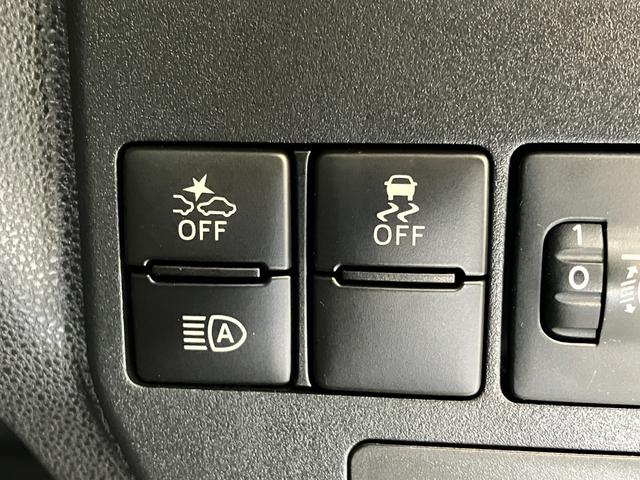 ハイゼットカーゴデラックスSA3 LED キーレス 2WD AT車 前席PW衝突被害軽減ブレーキ AM/FMステレオ 両側スライドドア キーレスエントリー 前席パワーウインドウ LEDヘッドライト オートライト マニュアルレベリング エコアイドル 2WD AT車(滋賀県)の中古車