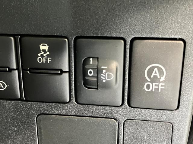 ハイゼットカーゴデラックスSA3 LED キーレス 2WD AT車 前席PW衝突被害軽減ブレーキ AM/FMステレオ 両側スライドドア キーレスエントリー 前席パワーウインドウ LEDヘッドライト オートライト マニュアルレベリング エコアイドル 2WD AT車(滋賀県)の中古車