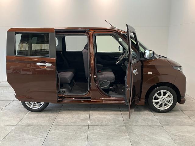 ムーヴＧ　９型ディスプレイオーディオ　前後ドラレコ　バックカメラ衝突被害軽減ブレーキ　コーナーセンサー　９型ディスプレイオーディオ　Ｂｌｕｅｔｏｏｔｈ　ＵＳＢ　バックカメラ　前後ドラレコ　左側電動スライドドア　ワイヤレス充電器　ＬＥＤ　オートライト　オートエアコン（滋賀県）の中古車